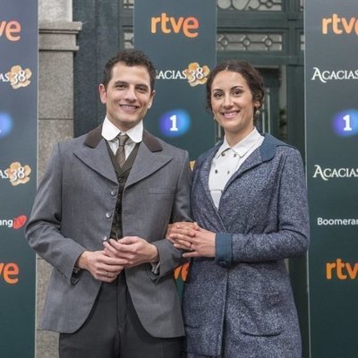 Lolita y Antonio, una de las parejas protagonistas de 'Acacias 38'