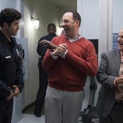 Tony Hale y Henry Winkler en la quinta temporada de 'Arrested Development'