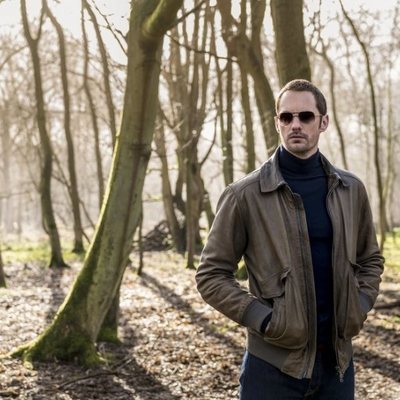 Alexander Skarsgard, Becker, en 'La chica del tambor'