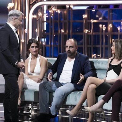 Jorge Javier Vázquez habla con Julio Ruz en la Gala 8 de 'GH Dúo'