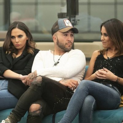 Irene Rosales, Kiko Rivera y Raquel Martín durante la Gala 9 de 'GH Dúo'