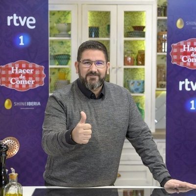 Dani García, presentador de 'Hacer de comer' en La 1