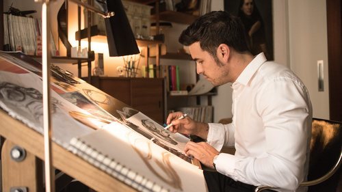 Marco Mur diseña uno de sus prototipos en 'Instinto'