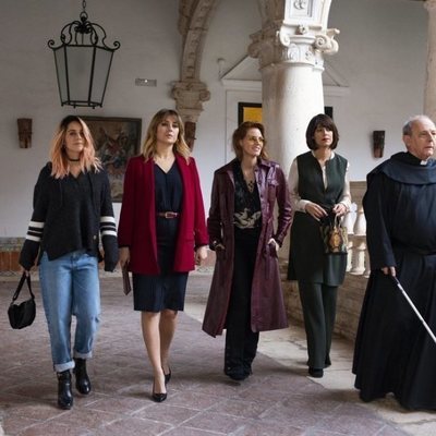 Las hermanas de 'A pesar de todo' son guiadas por un monasterio