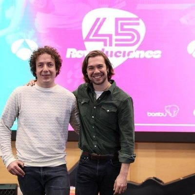 Vito Sanz y Carlos Cuevas en la presentación de '45 revoluciones'