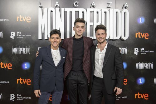 Alfonso, Dave y Joan Garrido ('OT 2018') en la premiere de 'La Caza. Monteperdido'
