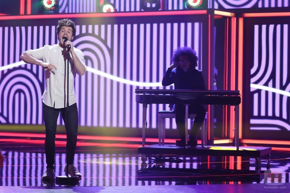 Miki Núñez versiona a Seguridad Social en la Gala 5 de 'La mejor canción jamás cantada'