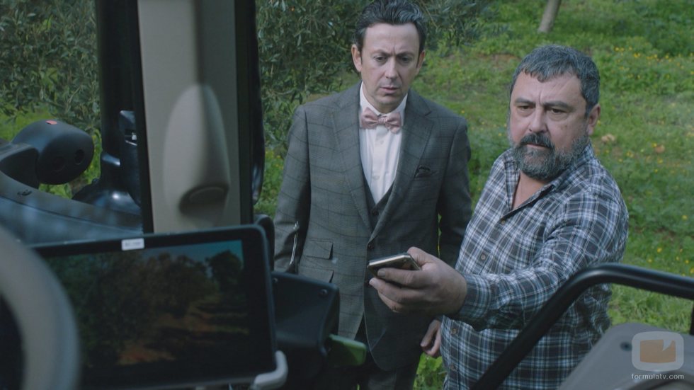 Cristóbal Benjumea y Epi en la quinta temporada de 'Allí abajo'