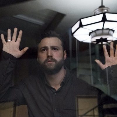 Emory Cohen en la segunda temporada de 'The OA'