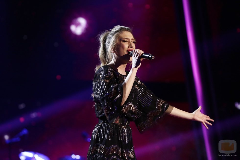 Palomy interpreta "La fuerza del corazón" en el primer directo de 'La Voz'