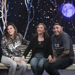 Kiko Rivera e Irene Rosales junto a la hermana de esta en 'GH Dúo: Límite 24 horas'
