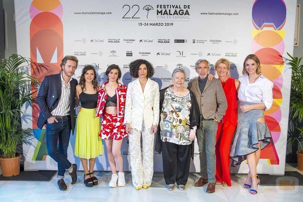 Reparto completo de 'Cuéntame cómo pasó' en el Festival de Málaga