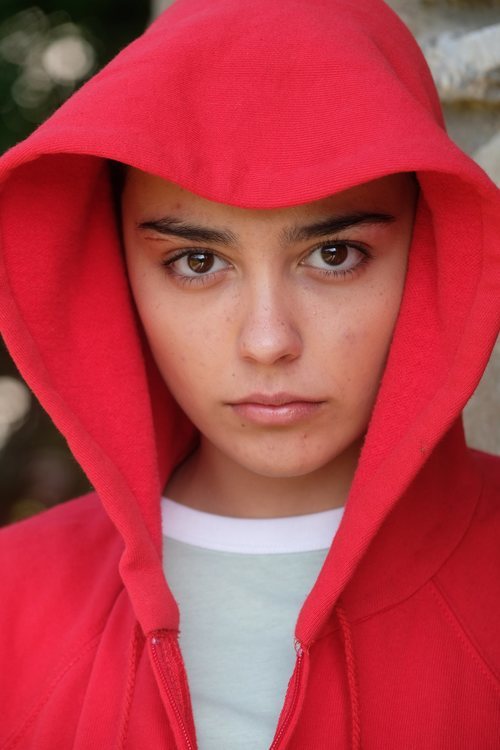 Carla Díaz intepreta a Ana Montrell en 'La caza. Monteperdido'