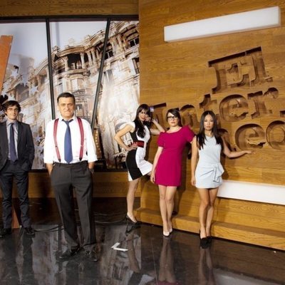 El Gran Wyoming junto a sus colaboradores de 'El intermedio' en el año 2010