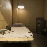 Una de las celdas de 'En el corredor de la muerte', de Movistar+