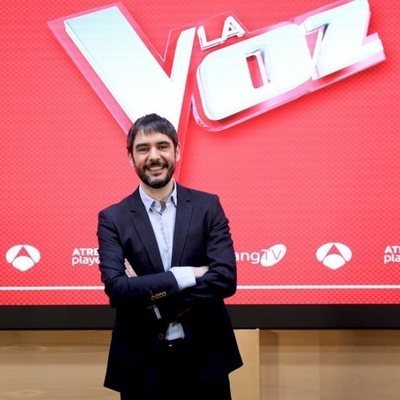 Juanra Bonet posa en la rueda de prensa de los Directos de 'La Voz'