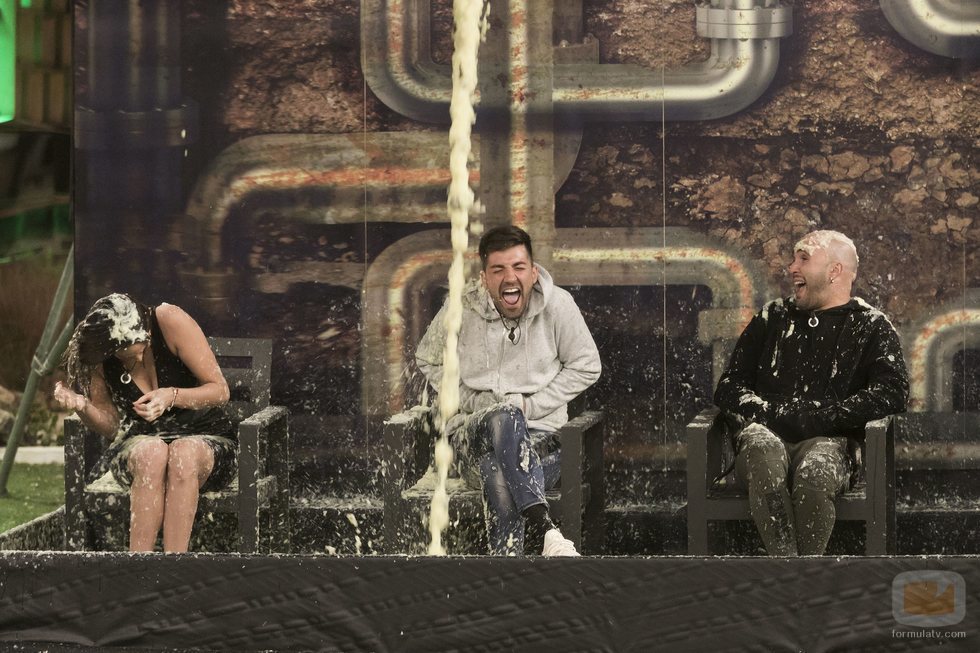 Alejandro Albalá sufre la caída de la papilla en la Gala 13 de 'GH Dúo'