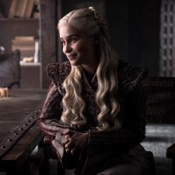Daenerys, sonriente, en la octava y última temporada de 'Juego de Tronos'