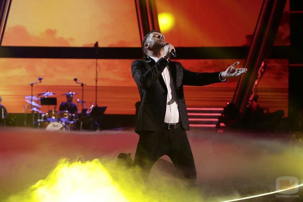 Angel Cortés interpreta "O sole mio" en el segundo directo de 'La Voz'