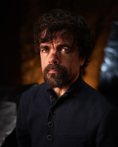 Peter Dinklage posa en la premiere de la temporada 8 de 'Juego de Tronos'
