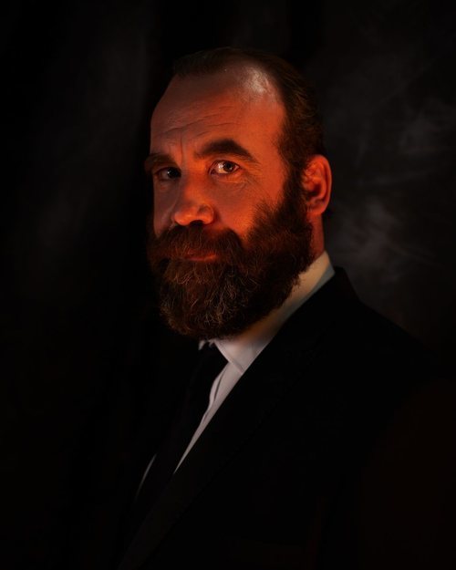 Rory McCann posa en la premiere de la temporada 8 de 'Juego de Tronos' 