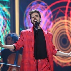 Agoney, en la Gala final de 'La mejor canción jamás cantada'