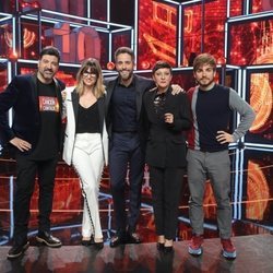 Noemí Galera, Tony Aguilar, Eva Hache, Roberto Leal y Jaime Altozano, en la Gala final de 'La mejor canción jamás cantada'