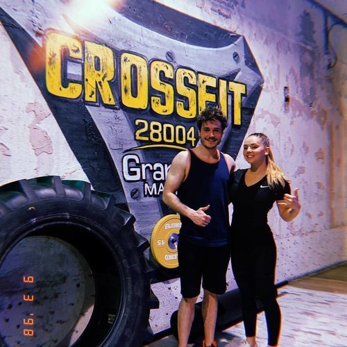 Miki Núñez entrena con María Acosta para Eurovisión 2019