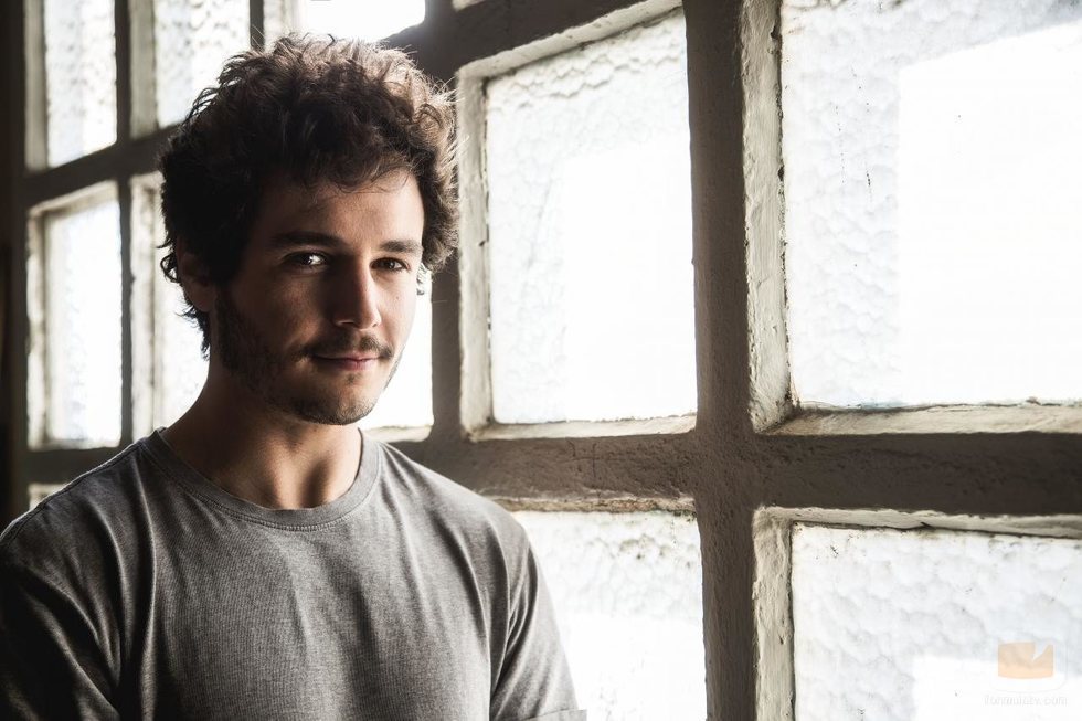 Miki Núñez, representante de España en Eurovisión 2019, posando en una foto promocional