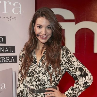 Ana Guerra en la presentación de su libro "Con una sonrisa"