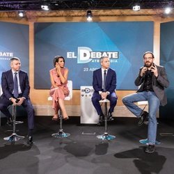 Santiago González, Ana Pastor, Vicente Vallés y Cesar González, presentan 'El debate' de Atresmedia