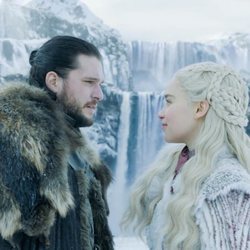Jon Nieve y Daenerys Targaryen comparten una escena romántica en el 8x01