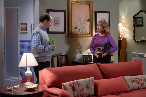 Antonio y Berta dialogan en el 11x01 de 'La que se avecina'