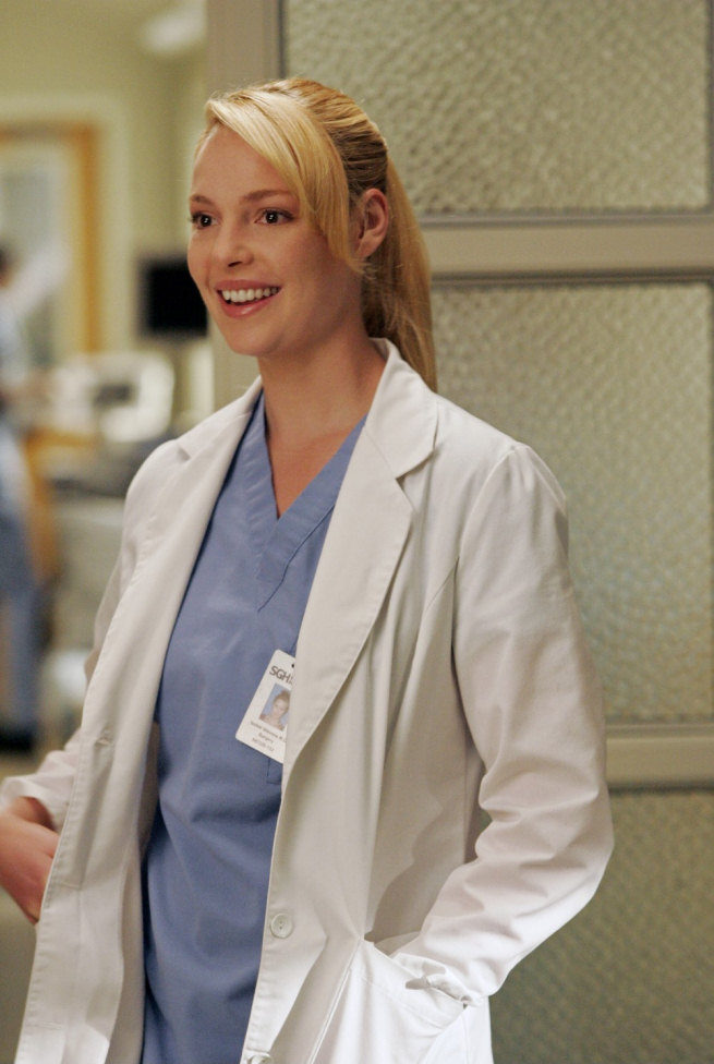 Katherine Heigl es Izzie Stevens en 'Anatomía de Grey'