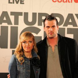 Luján Argüelles y Benjamín de la Fuente en la premiere de 'Saturday Night Live'