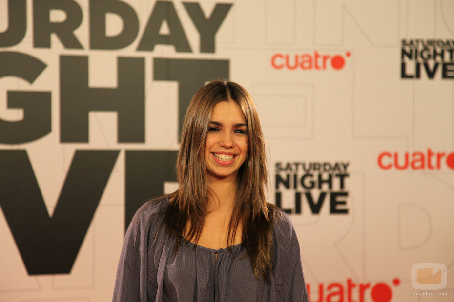 Elena Furiase en la alfombra roja del estreno de 'Saturday Night Live'