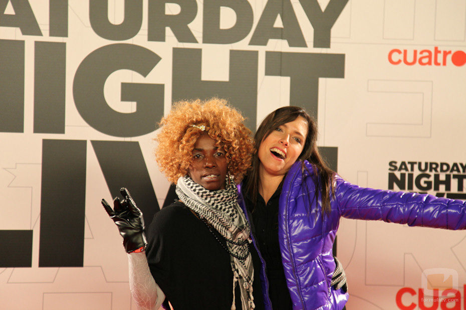 D'Noe y Marta Nebot en la premiere de 'Saturday Night Live'.