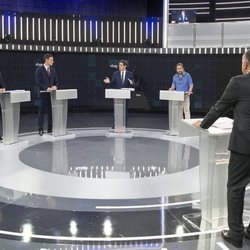 Los principales candidatos a la presidencia del 28A, frente a Xabier Fortes en 'El debate en RTVE'