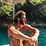 Can Yaman, de 'Pájaro Soñador', disfruta de sus vacaciones
