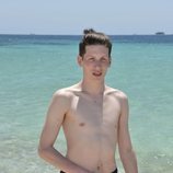 Oto Vans posa en bañador como concursante de 'Supervivientes 2019' 