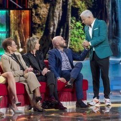 Jorge Javier saluda a Kiko Rivera en la Gala 1 de 'Supervivientes 2019'