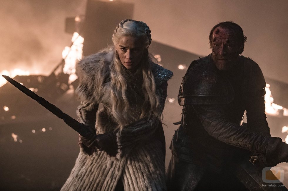 Jorah Mormont y Daenerys Targaryen luchan juntos en el 8x03 de 'Juego de Tronos'