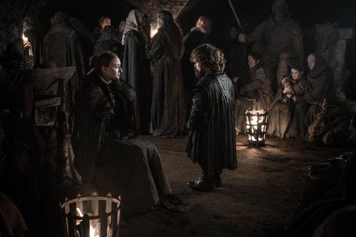 Tyrion y Sansa se refugian en las criptas de la batalla del 8x03 de 'Juego de Tronos'