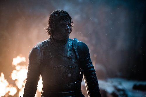 Alfie Allen como Theon Greyjoy en el 8x03 de 'Juego de Tronos'