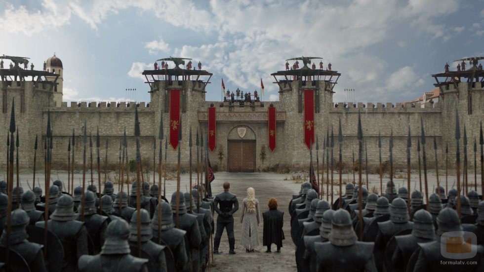 Gusano Gris, Daenerys y Tyrion en Desembarco del Rey durante el 8x04 de 'Juego de tronos'