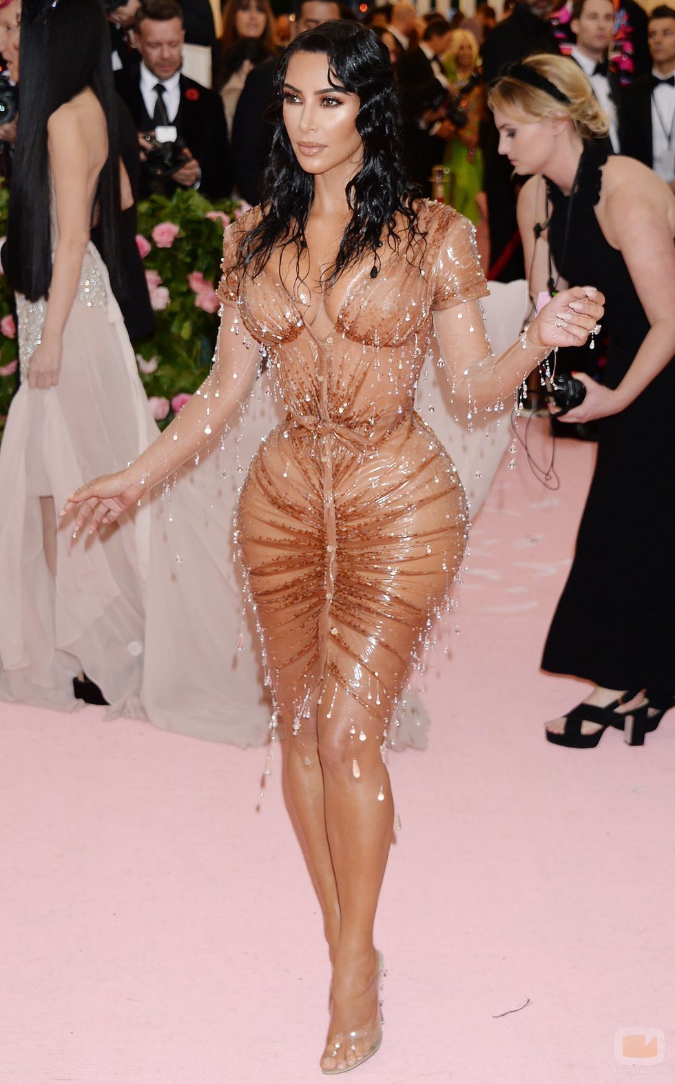 Kim Kardashian posa para la Gala MET 2019 en Nueva York