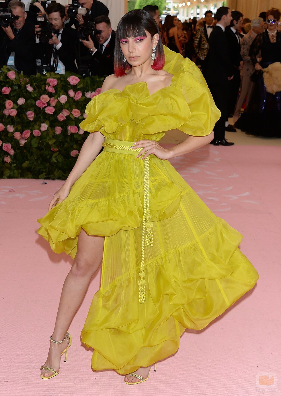 La cantante Charli XCX, en la Gala MET 2019