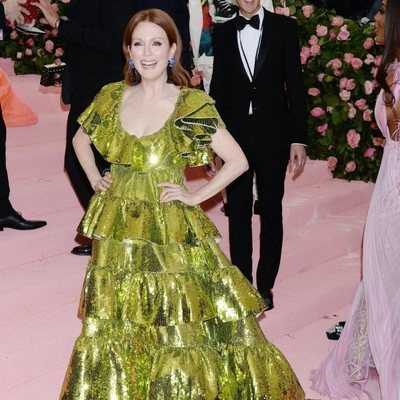 Julianne Moore en la Gala MET 2019
