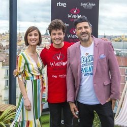 Miki Nuñez, Julia Varela y Tony Aguilar en su despedida antes de Eurovisión 2019