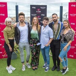 Mamen Márquez junto a los bailarines y coristas para Eurovisión 2019